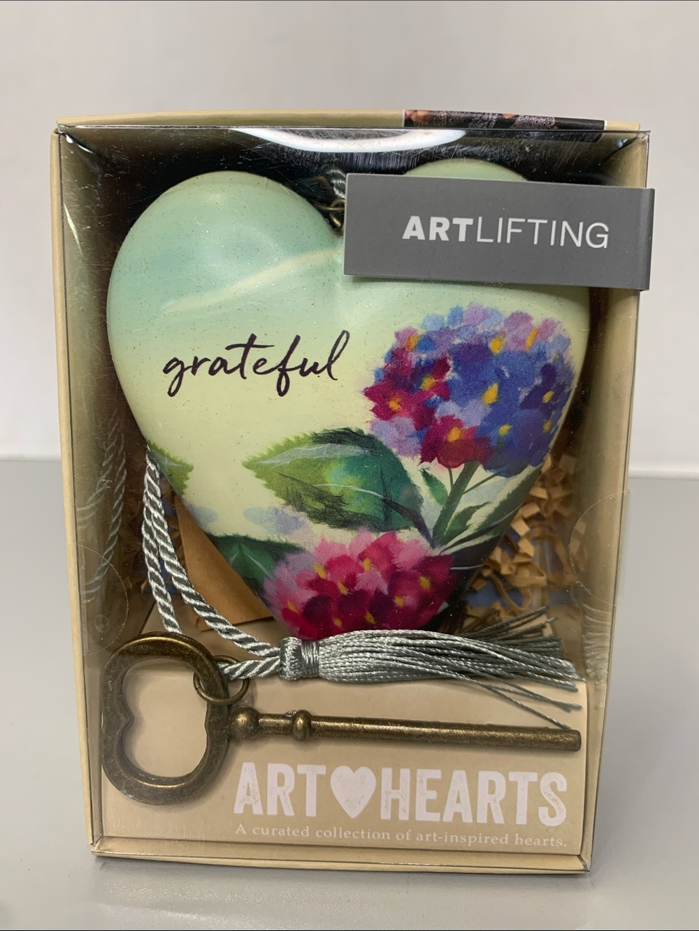 Demdaco Mint Green GRATEFUL Floral Heart Sculpture with key